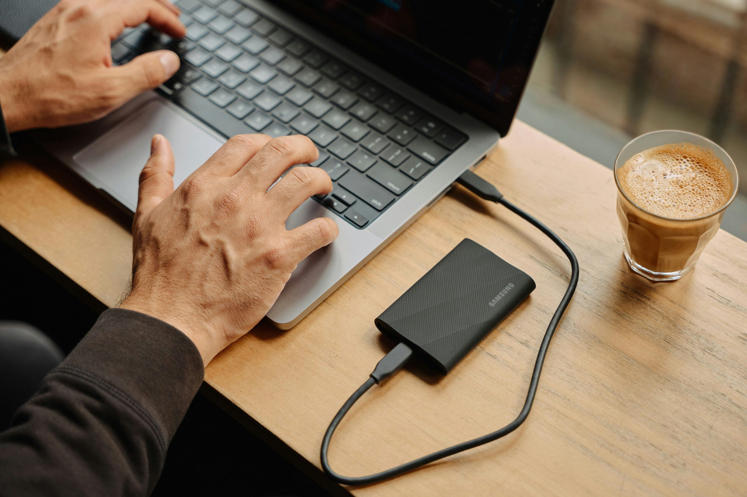 You are currently viewing Guide to Secure File Storage and Transfers