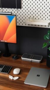 Read more about the article Project Chaos to Clarity: How Microsoft Planner Transforms Small Businesses